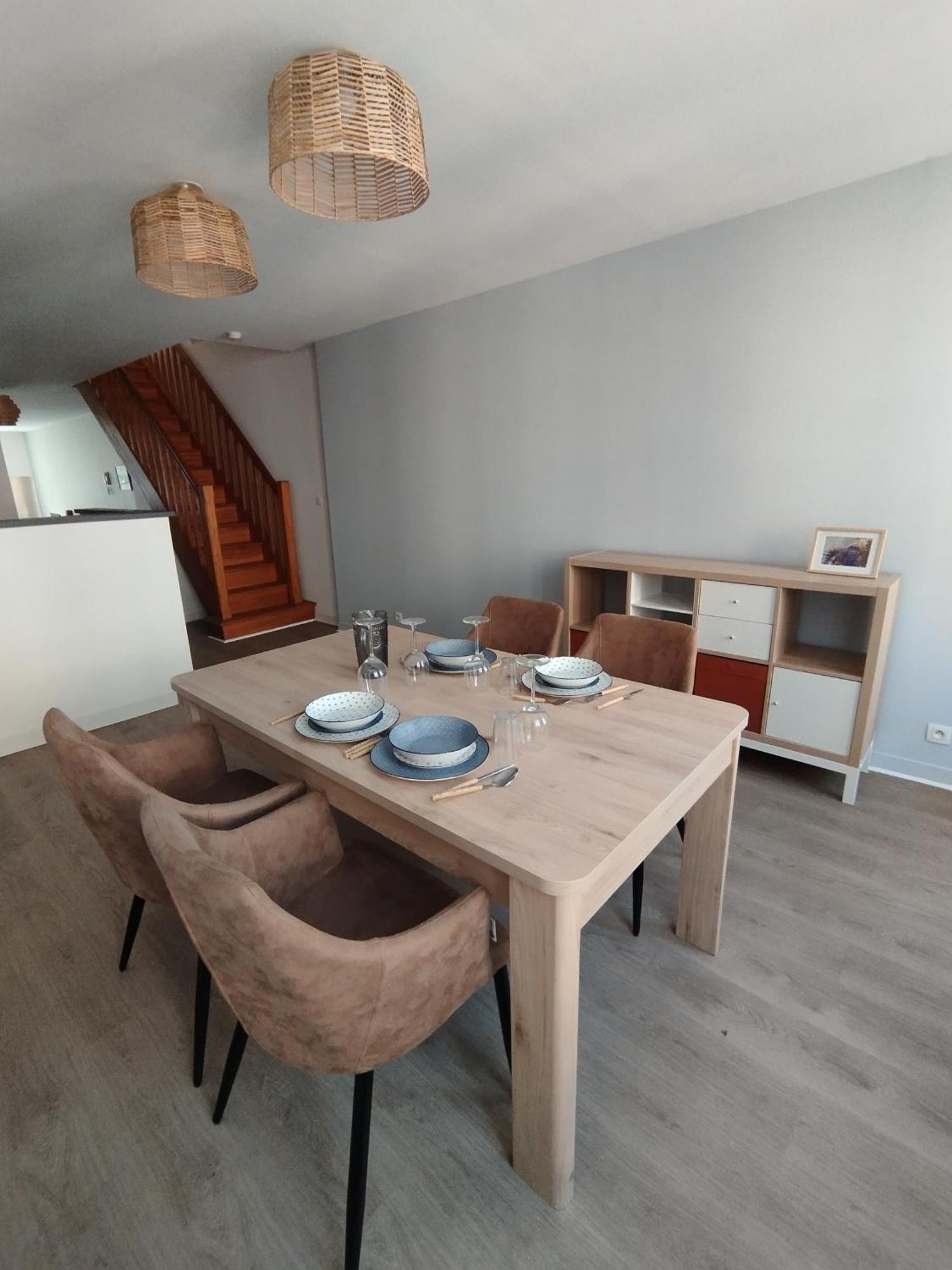 Duplex En Centre-ville Apartment